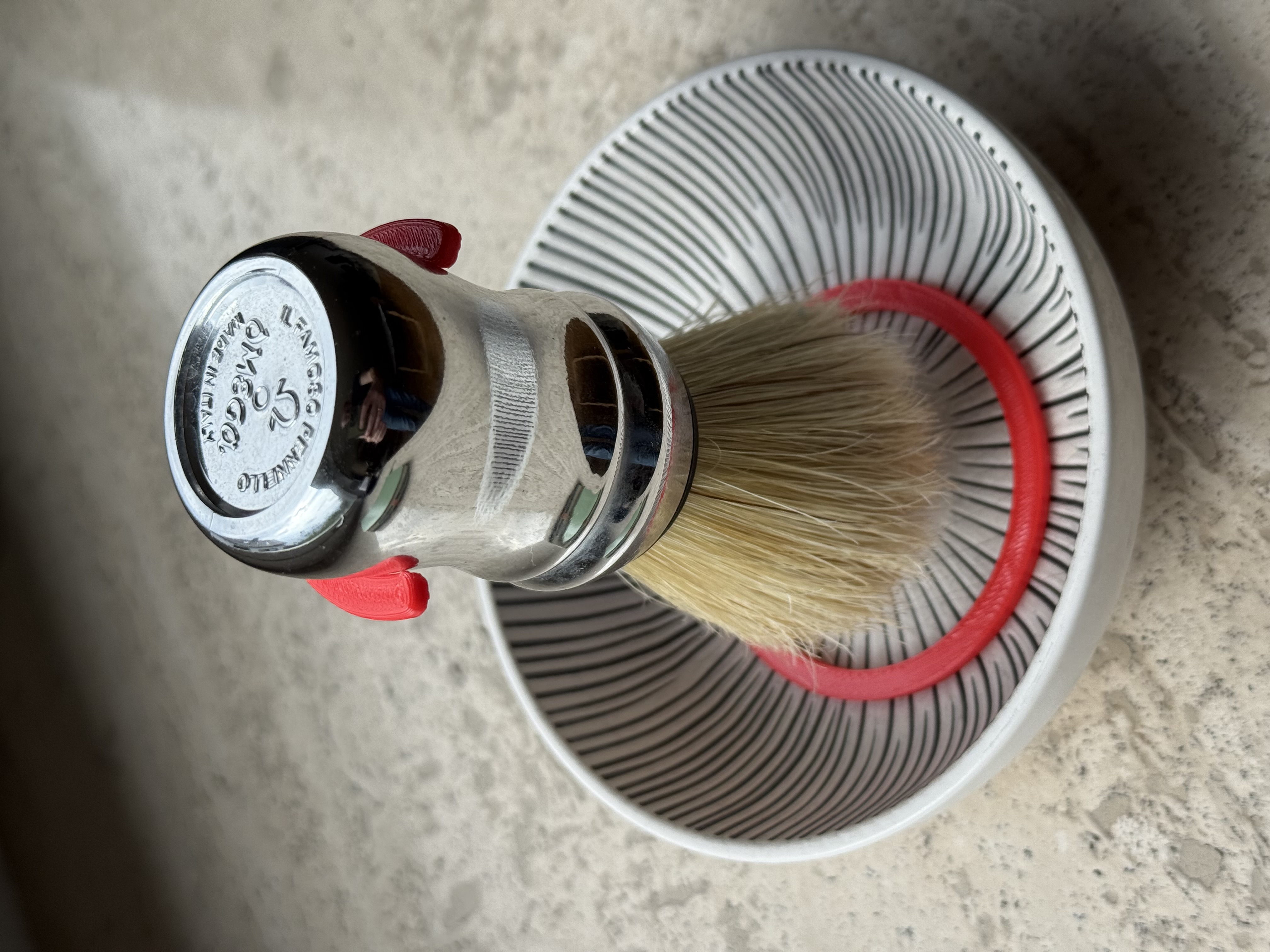 twisted Brush Holder