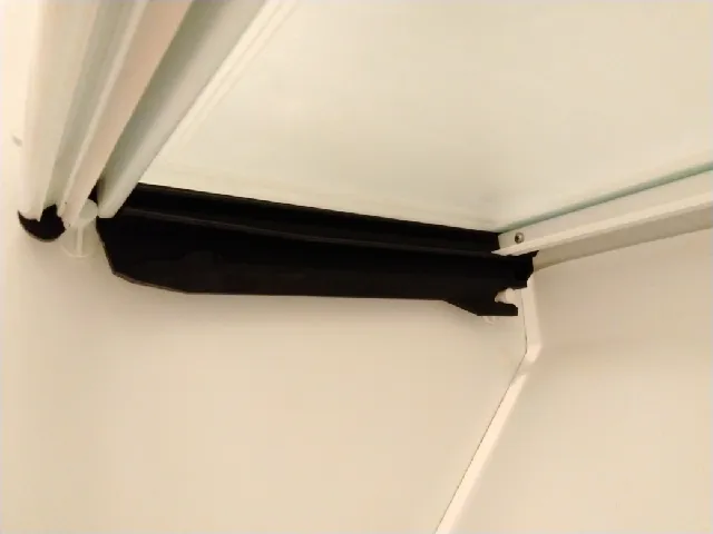 Refridgerator slide crisper drawer WG03L01624 WR2M3330
