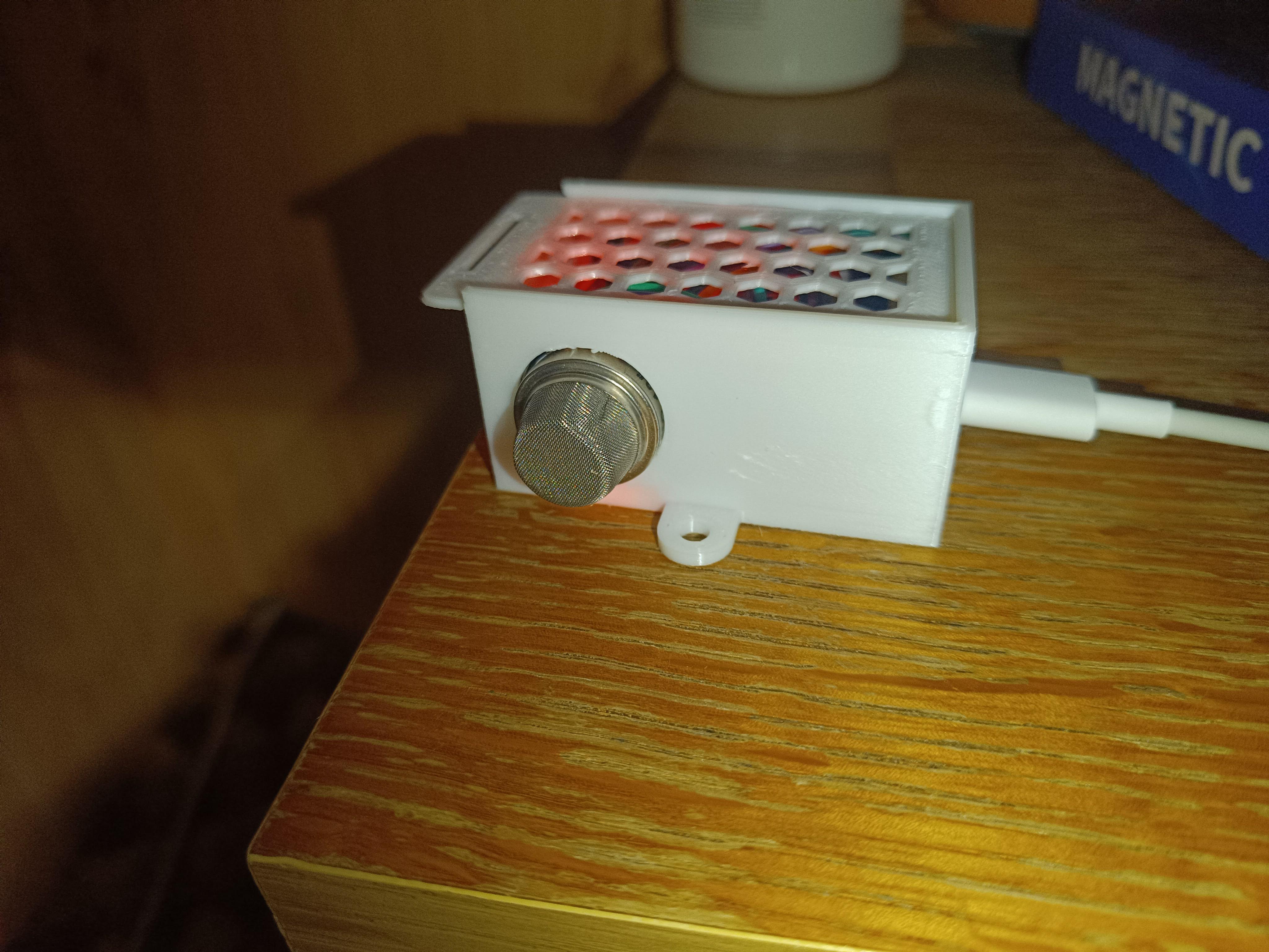 Pproject box for Lolin S2 Mini + BMP280+AHT20 and MQ-135 — thumbnail 2