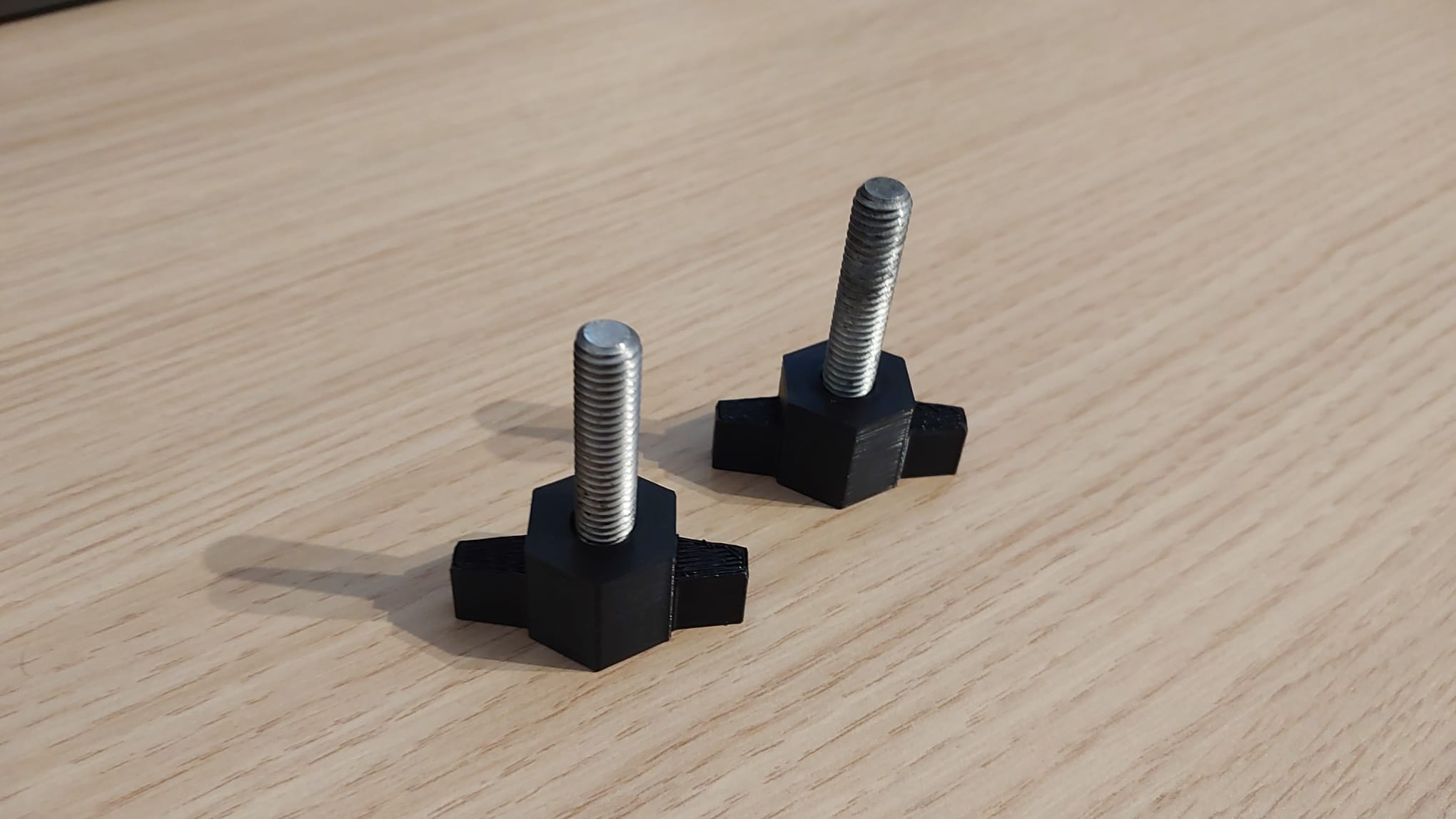 Thumbscrew for M8 Hexagonal Screw Heads
