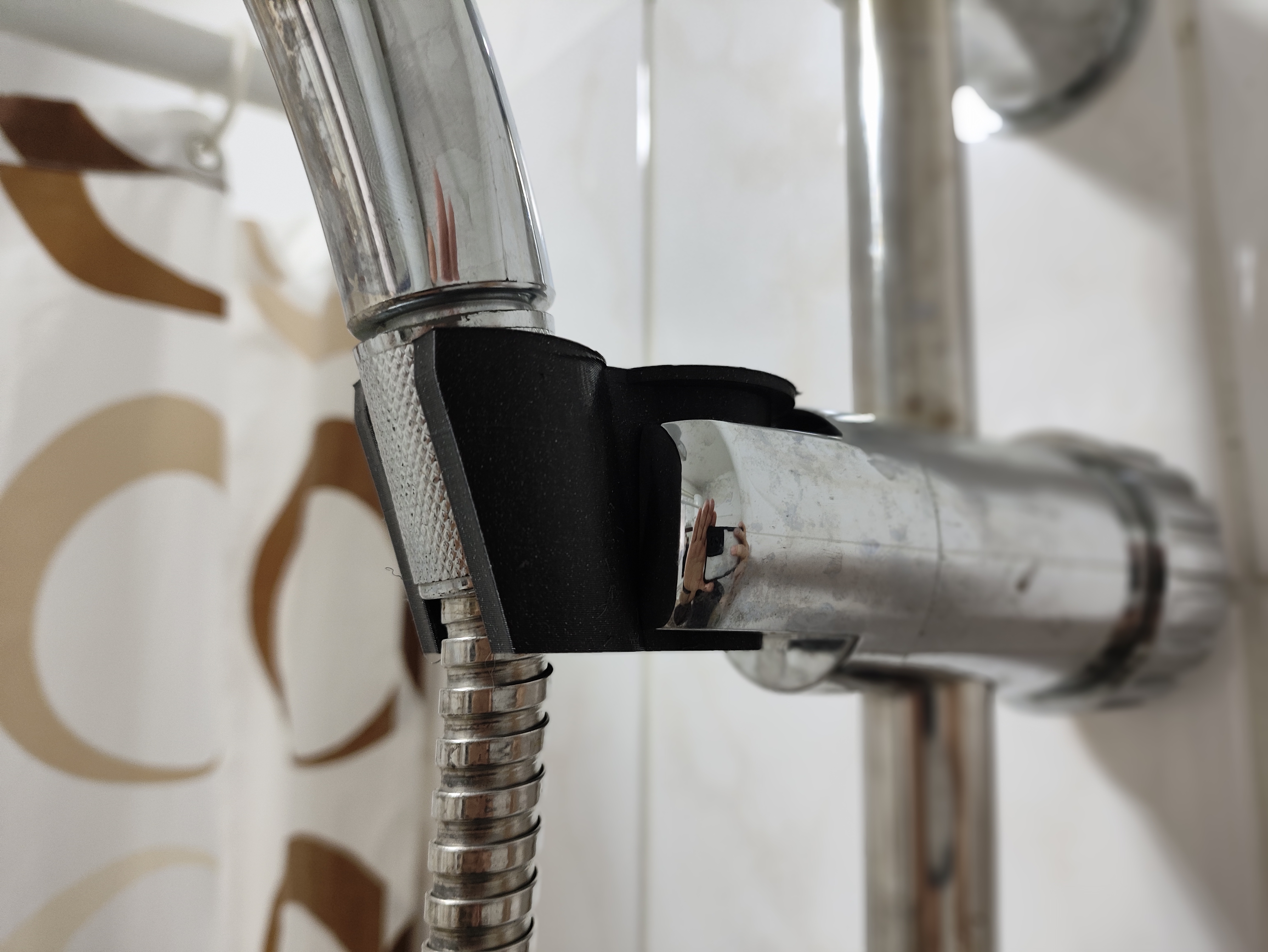 No support shower head angle adapter