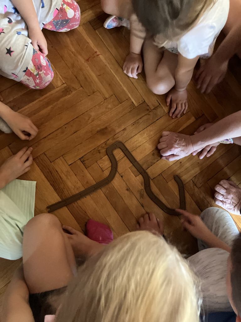 Rails / Paths - game for kids
