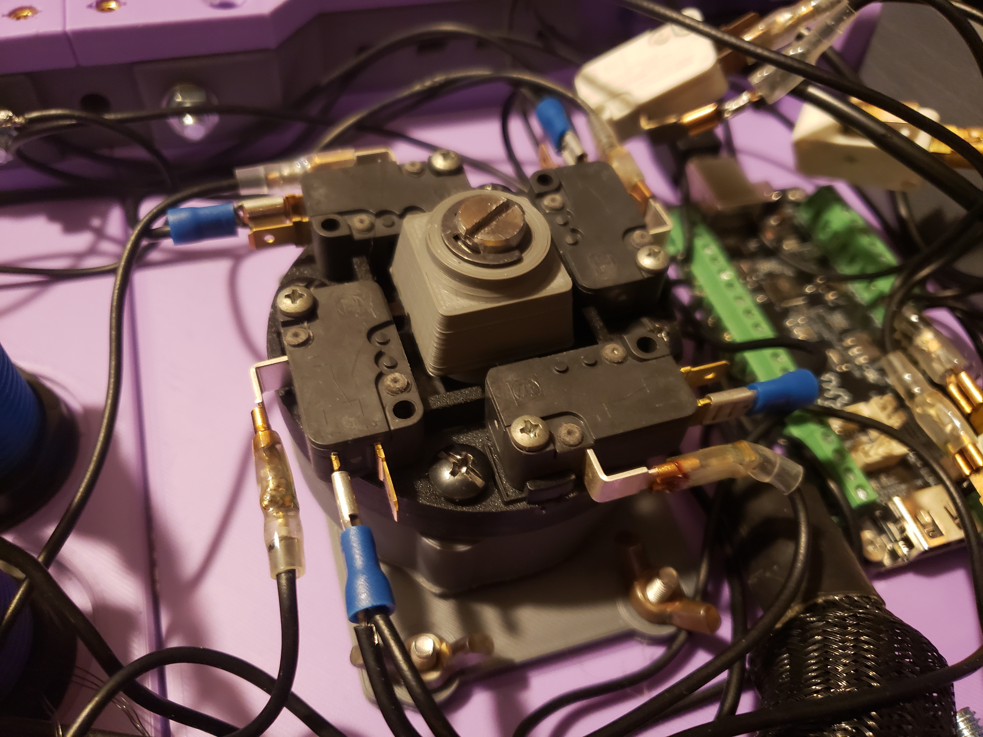JLF Mount IL Eurostick/ Happ compitition Hub — miniatura 4