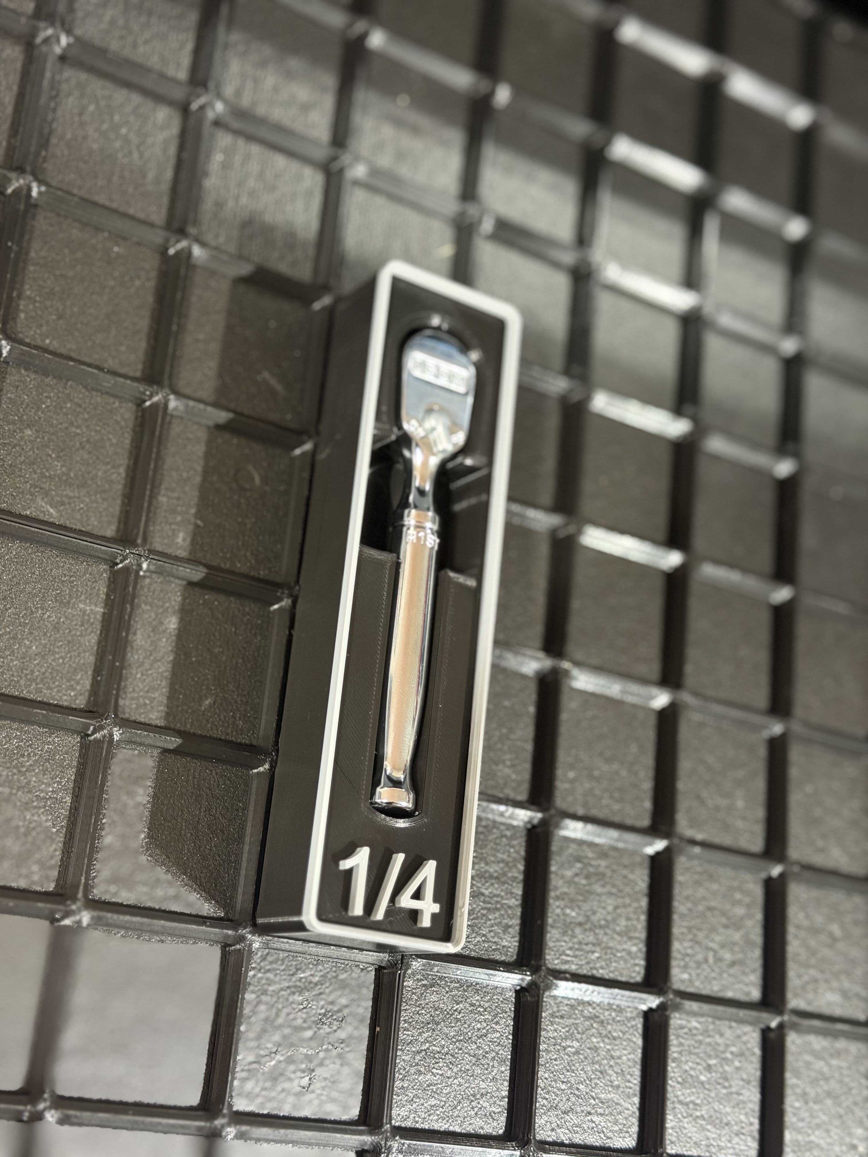 ICON 1/4 in. Drive Stubby Ratchet Gridfinity Bin