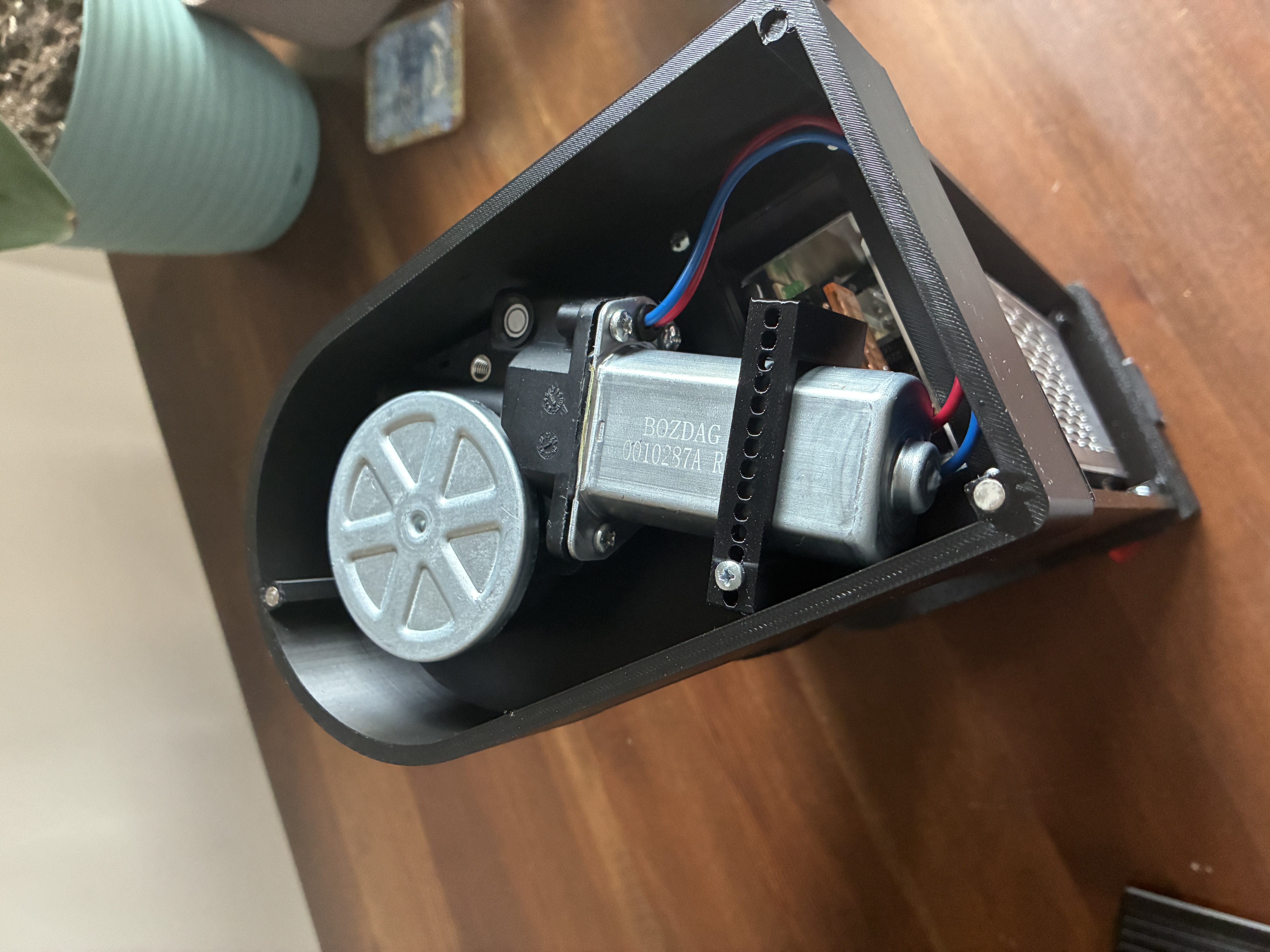 Motorized Coffee Grinder — thumbnail 4