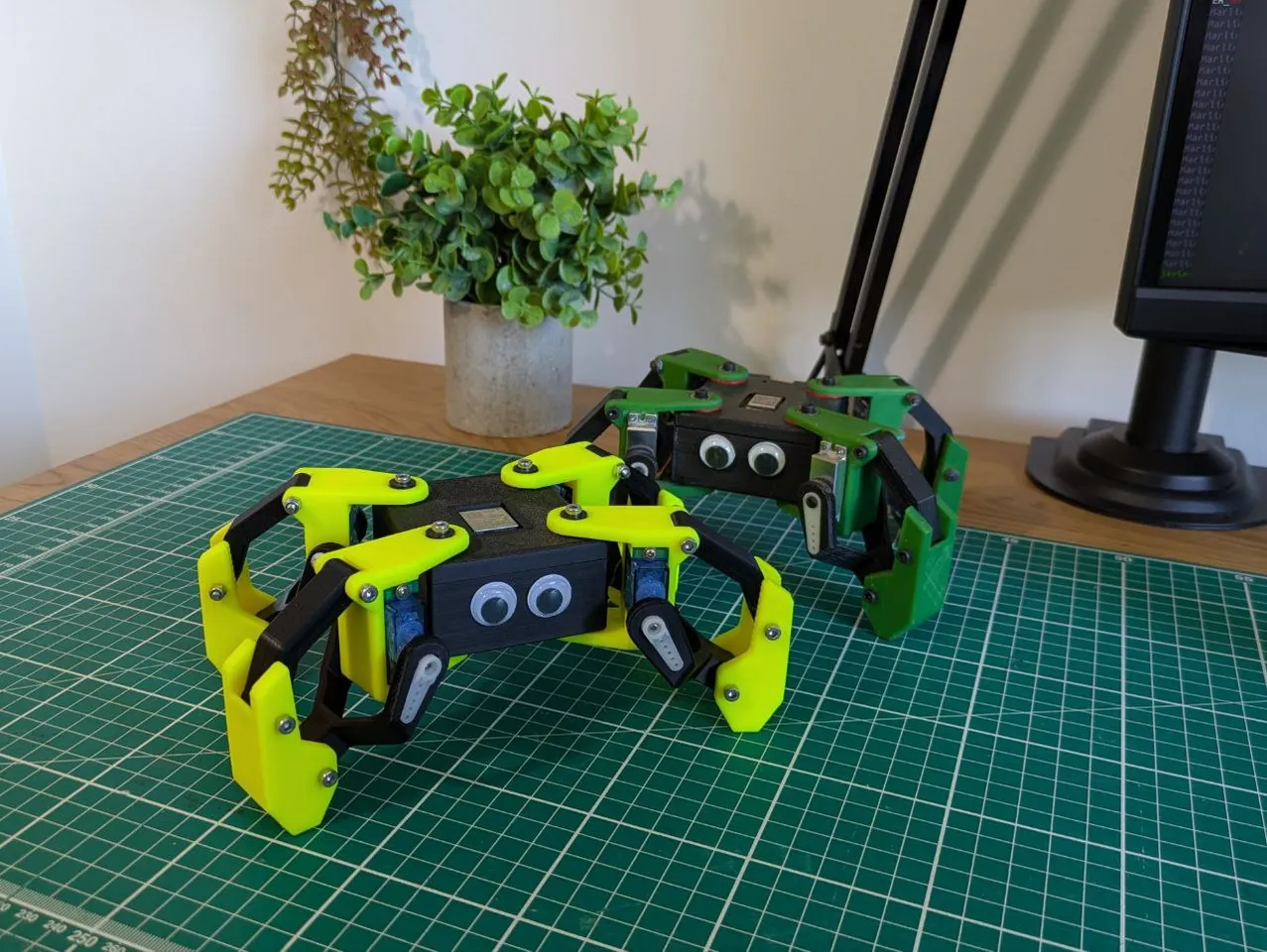 kameページ Kame32: Next-Gen Minikame with ESP32 by JavierIH | Download free