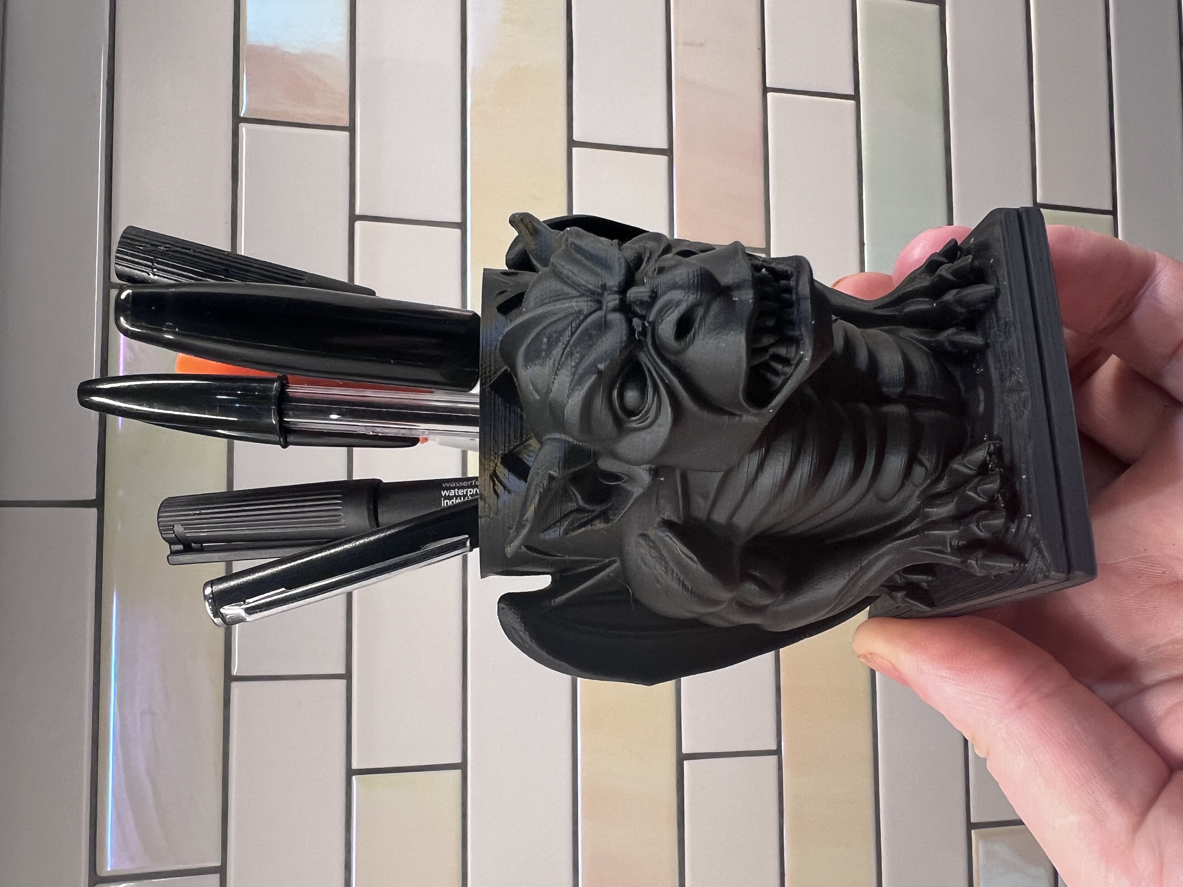 Gargoyle pen pot