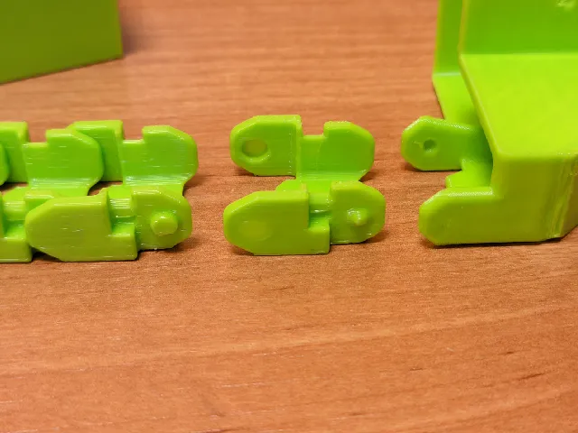 Nadir's SV08 chain adapters