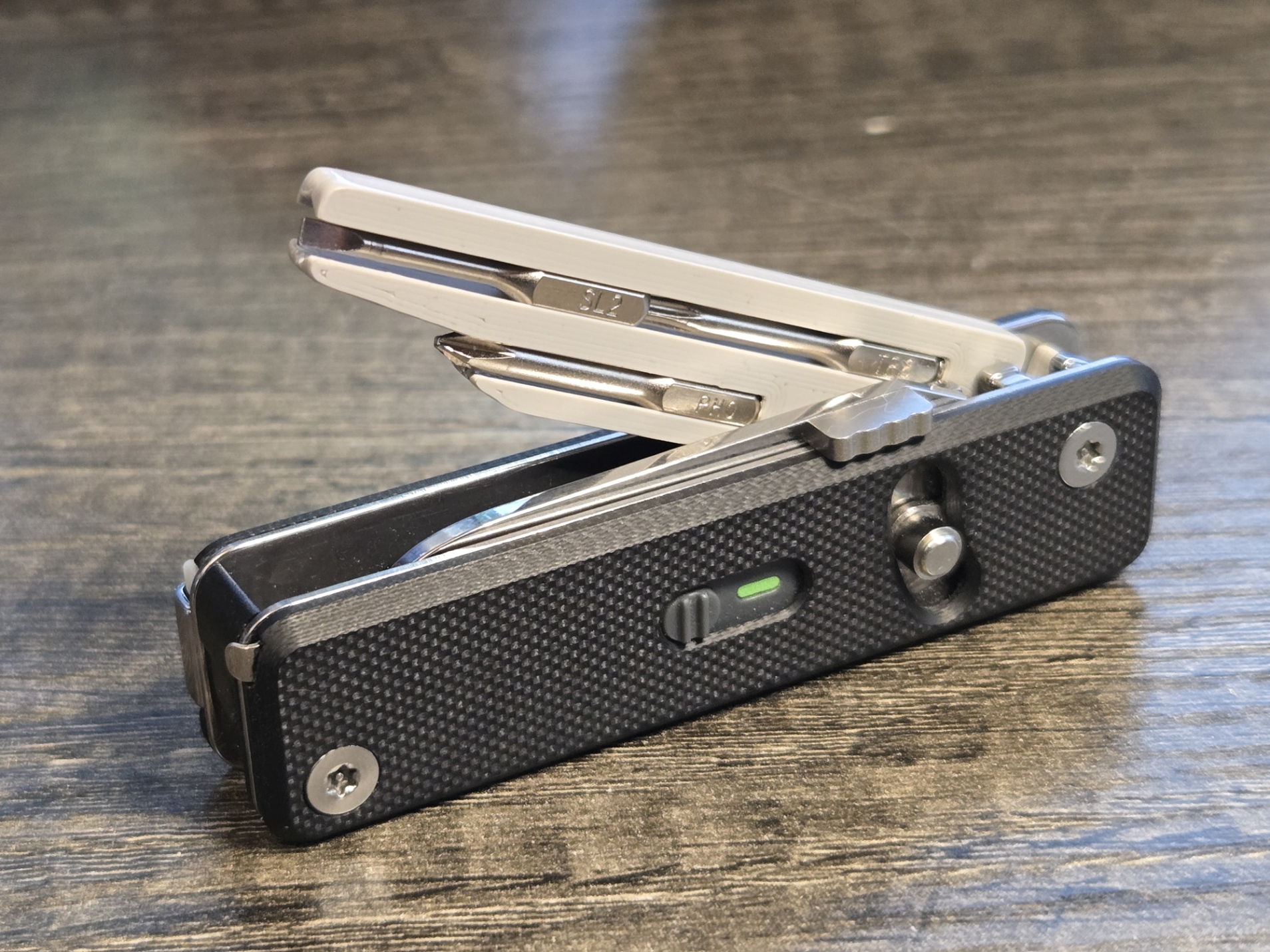 4mm Bit Holder Implement for Roxon Flex-series multitools (short 2-slot)