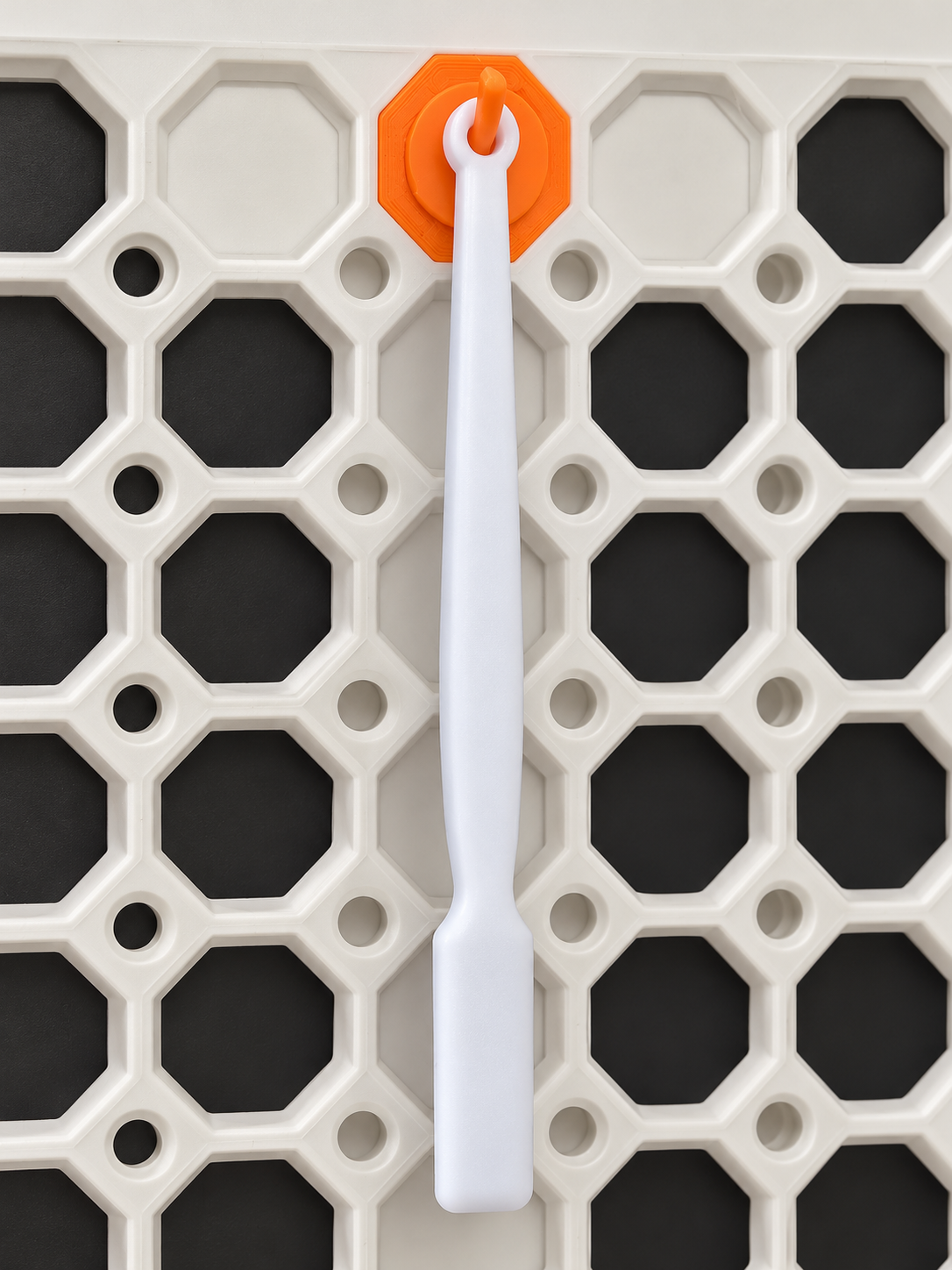 Multiboard Angled Tool Hook - 30 Degrees, 3.7 mm Hole