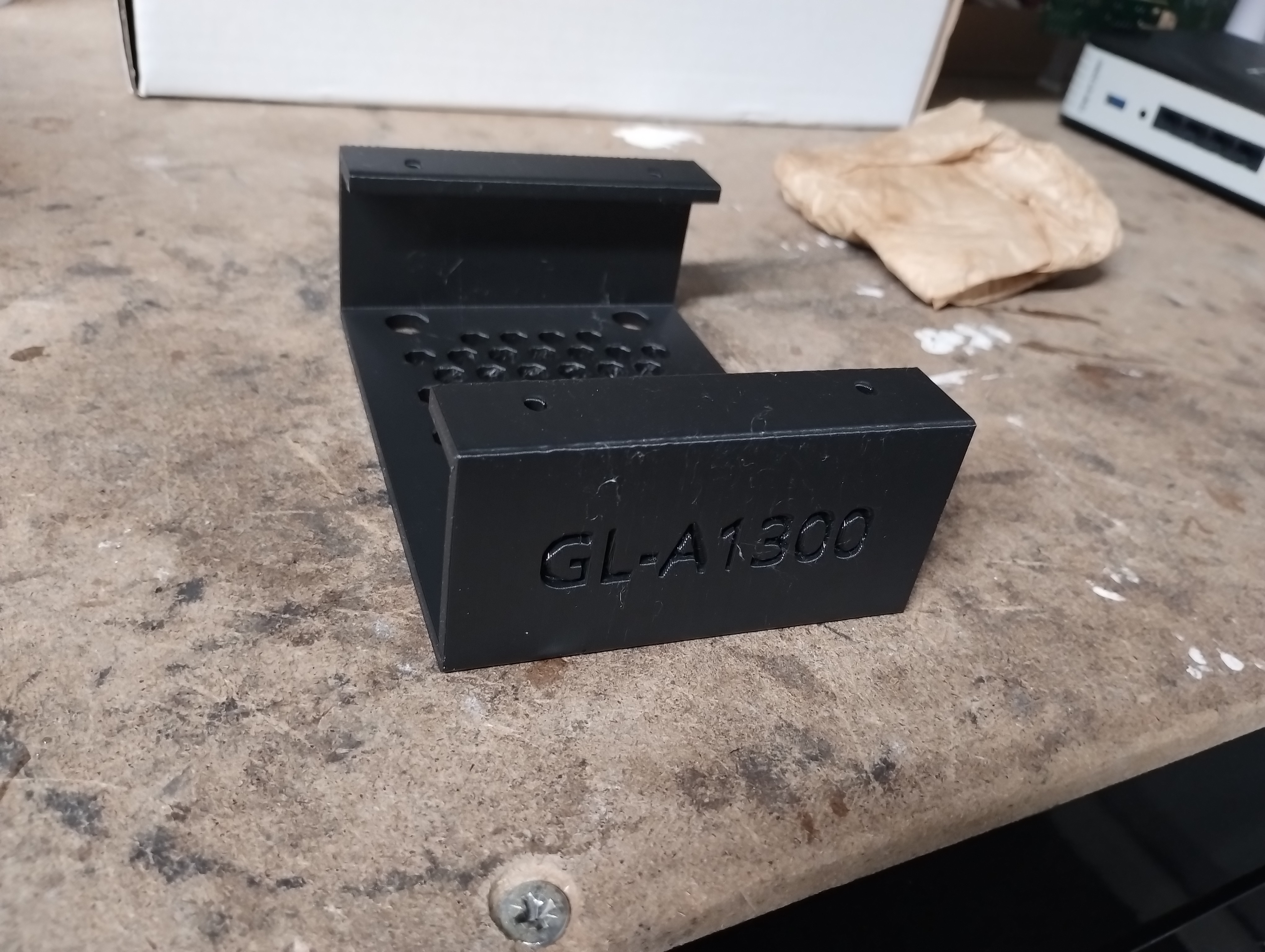 GL.iNet GL-A1300 Under Desk Bracket