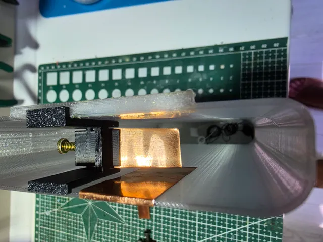 For collecting filament scraps Flashforge creator 5 / Pro