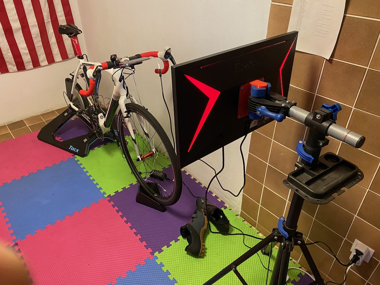 VESA Mount for your Bike Workstand