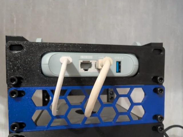 GL.iNet Beryl AX 7-inch Rack Mount