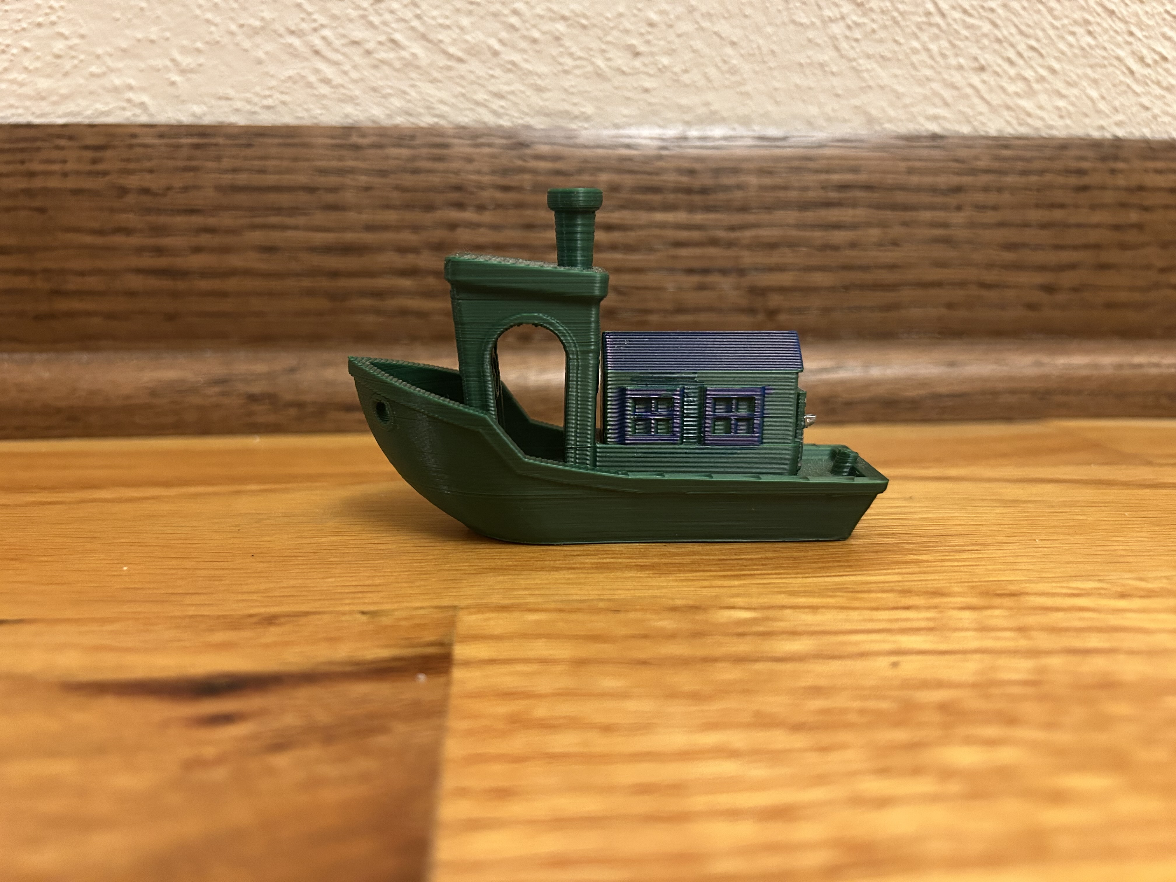 Houseboat Benchy