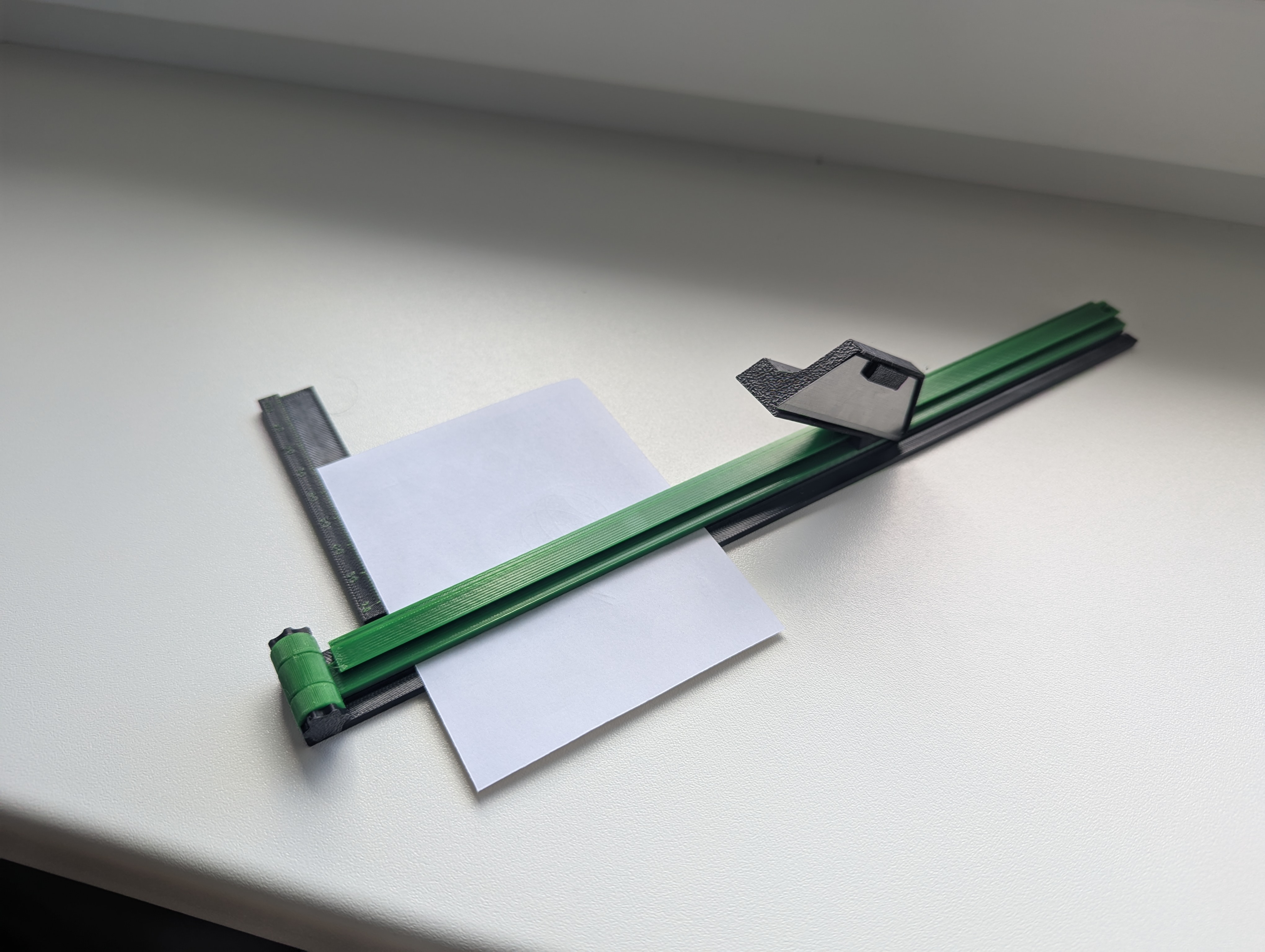 Paper Cutter
