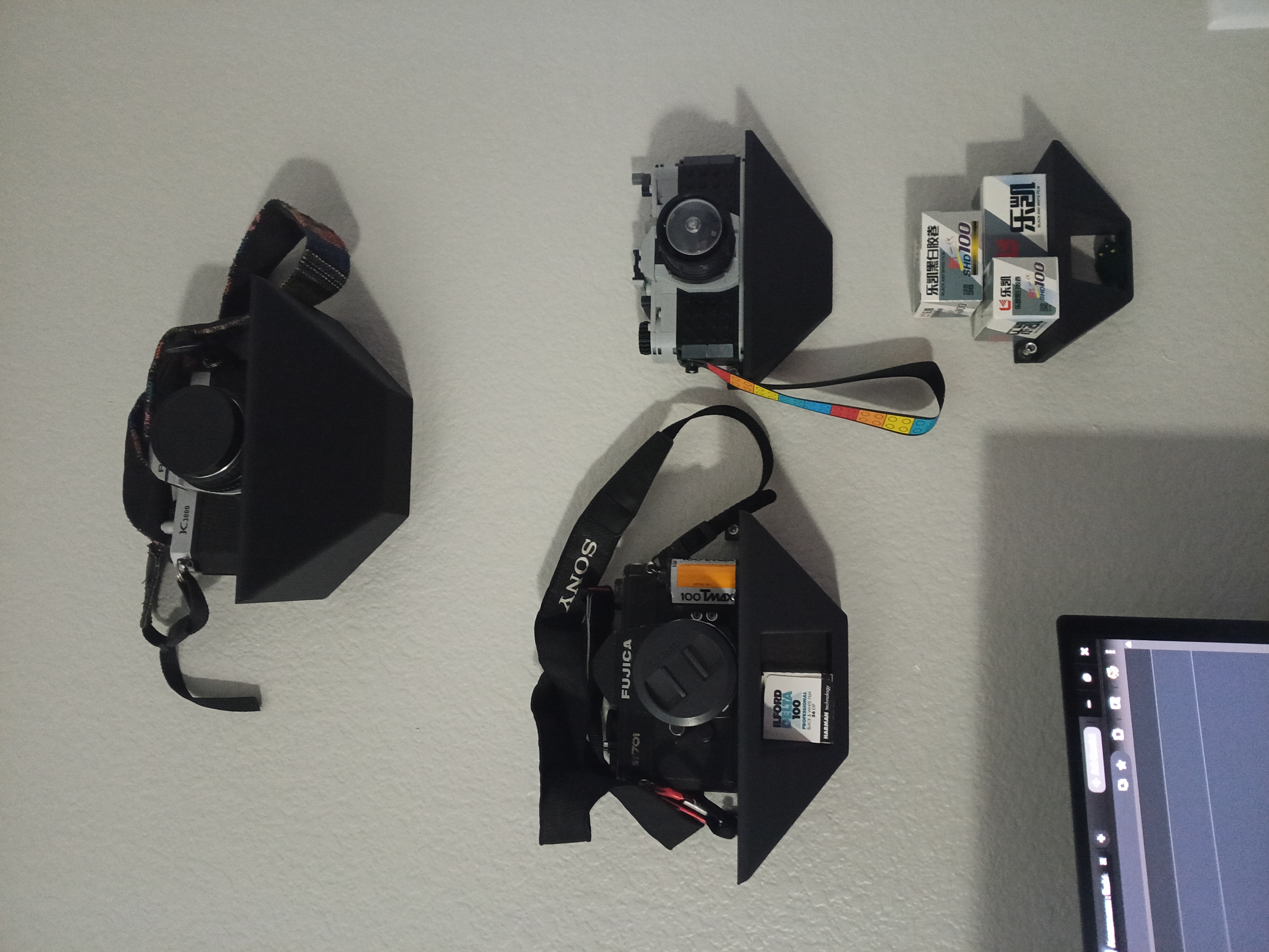 Thumbtack Shelf