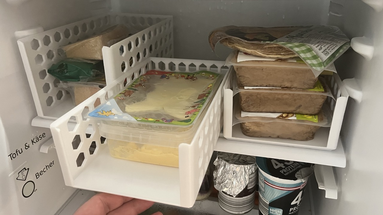 Miniatura 3 do modelo 3D Stackable Storage Box for Fridge - Remix
