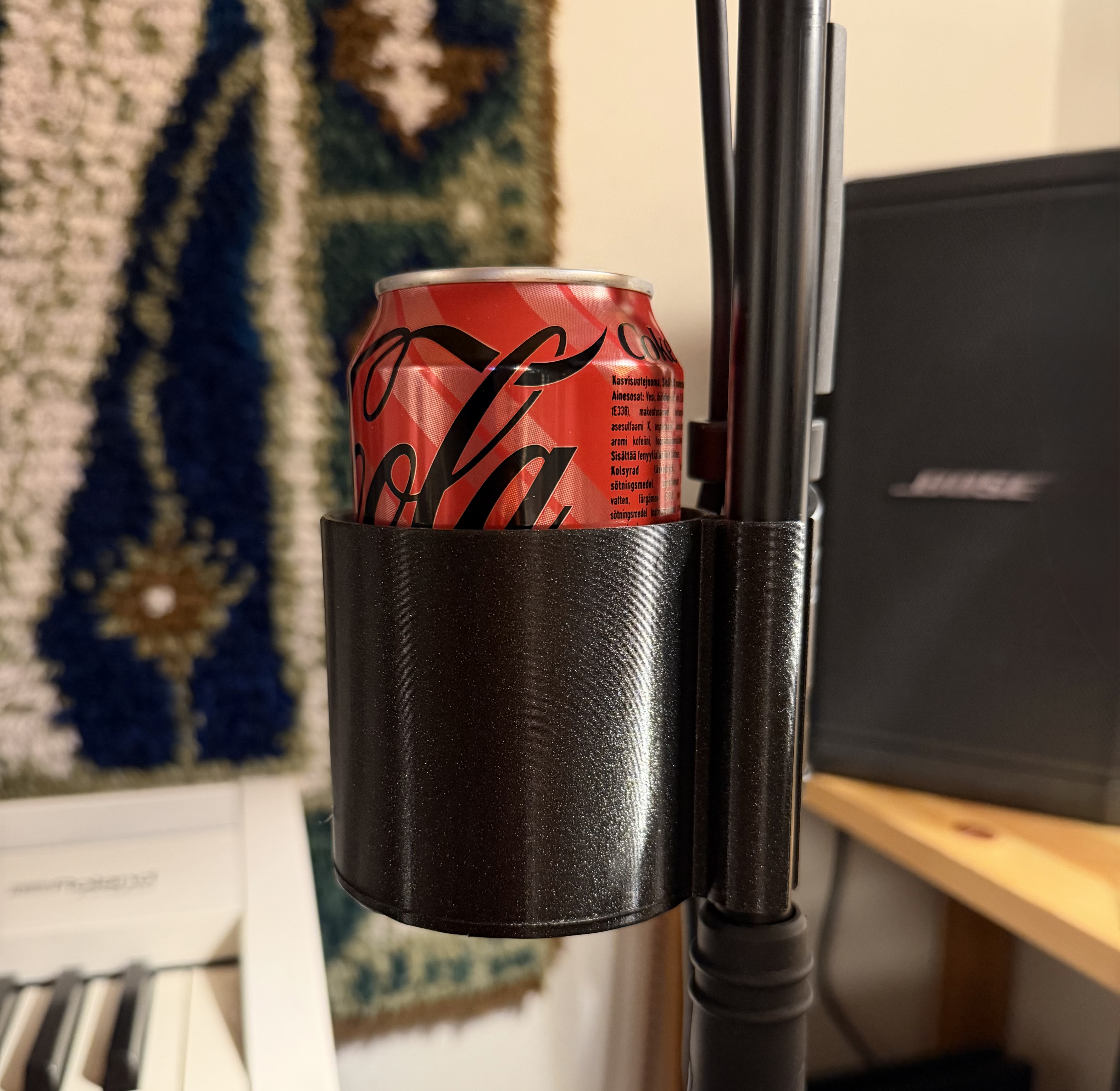 A simple microphone stand can holder