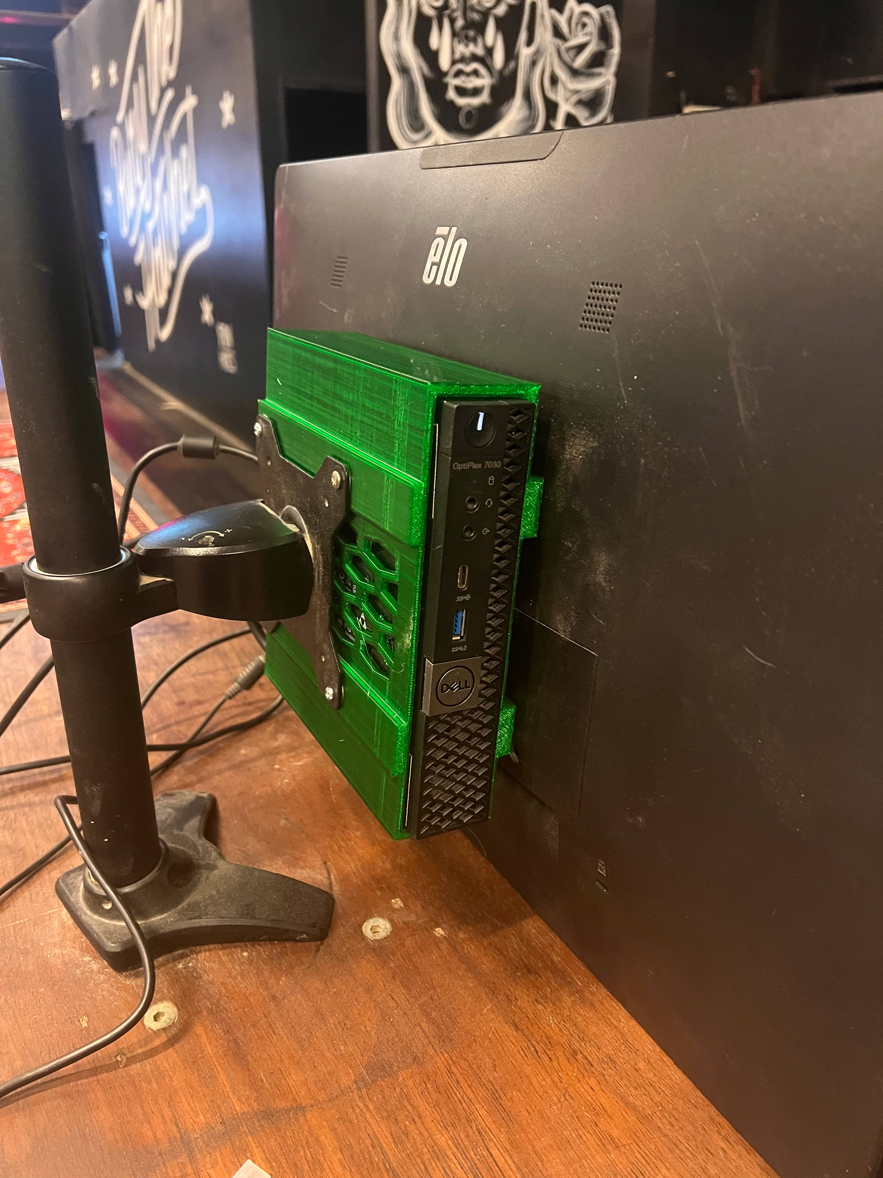 Dell Optiplex 7060 Micro PC Screen and Post Mount