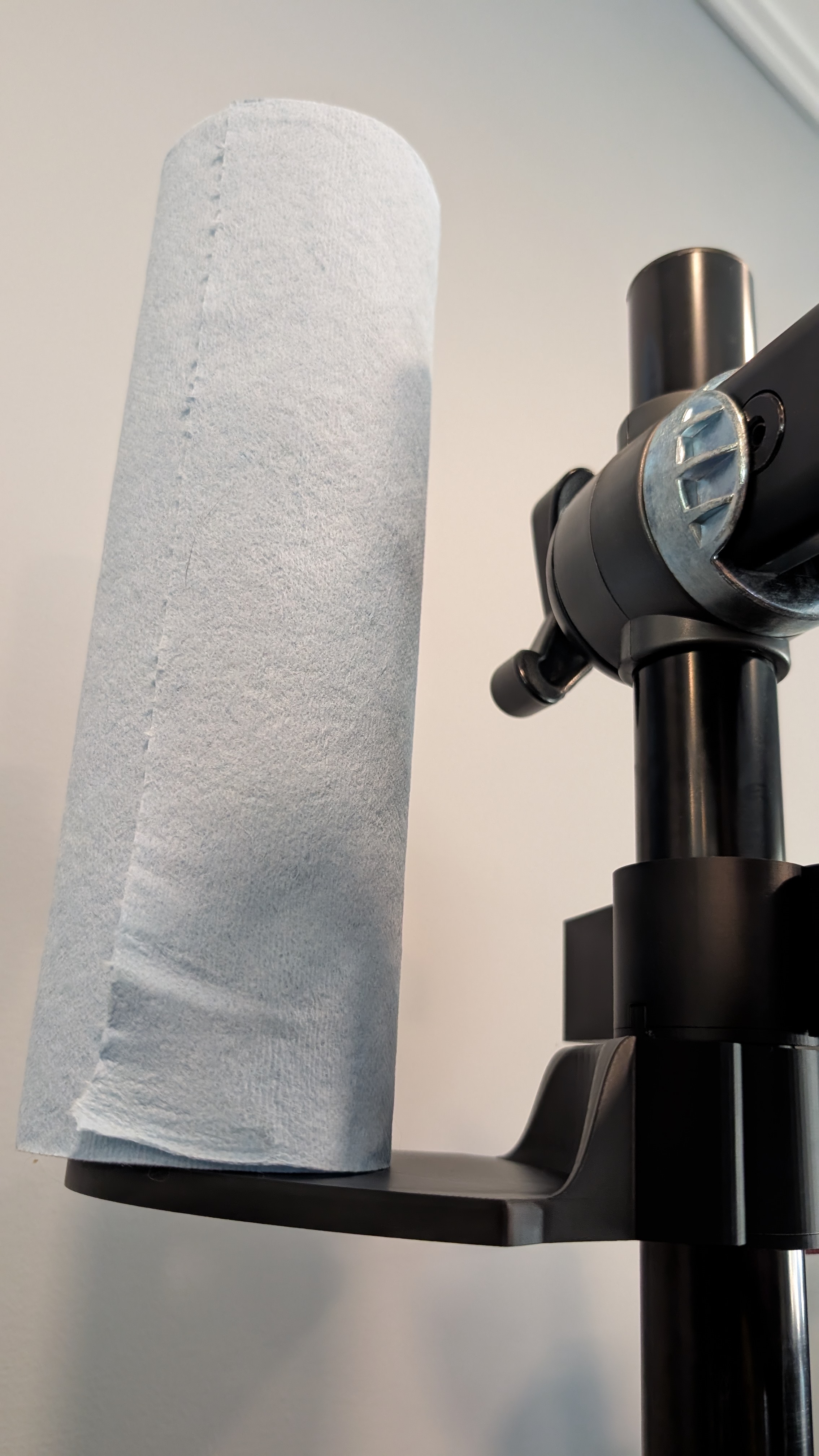 Feedback Sports Ultralight Paper Towel and Pen holder