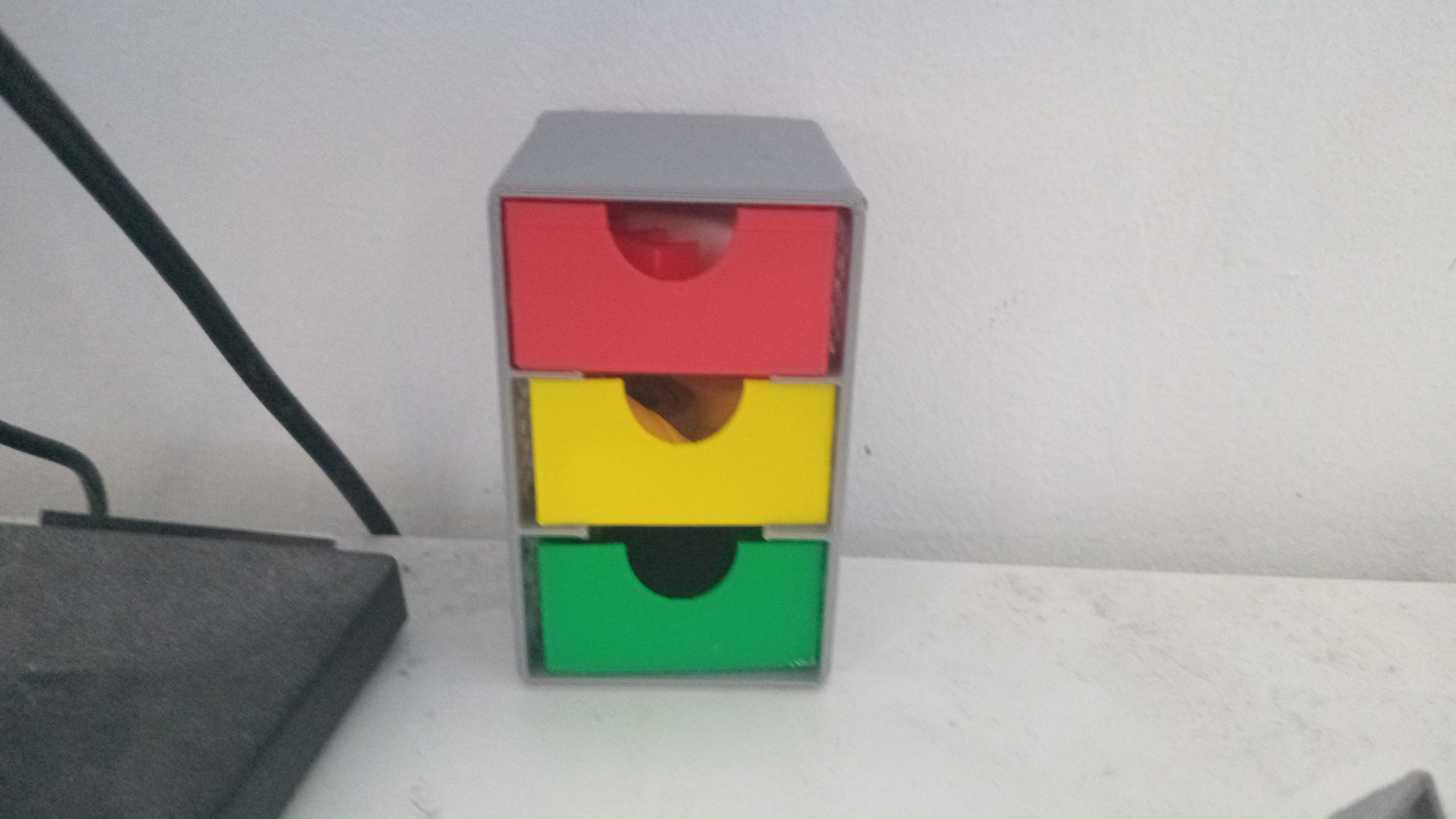 Cute Mini Desk Organizer For Loose Parts. No Supports